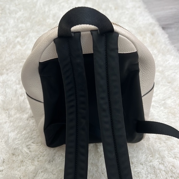 White mini coach backpack - Picture 10 of 15